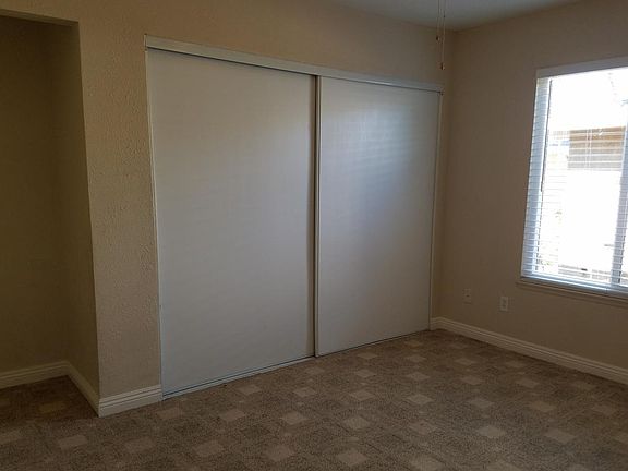 3rd image of 52940 Avenida Martinez