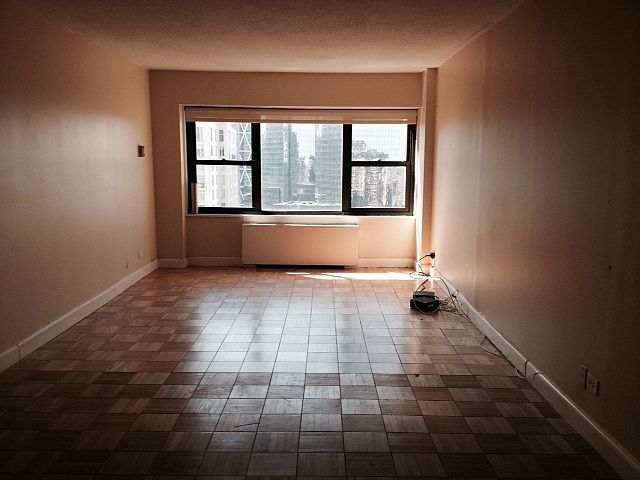 1st image of 20 W 64th St APT 41S