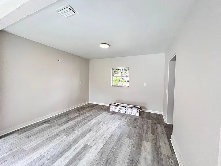 107 Oakland Dr — Photo 7