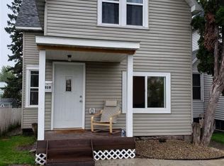 819 5th Ave, Two Harbors, MN 55616