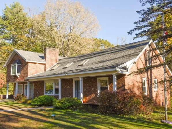 356 East Penacook Road, Hopkinton, NH 03229