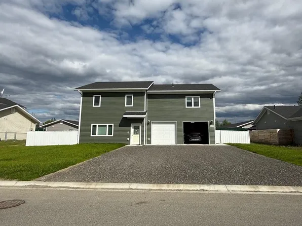 2659 Stryker Loop, North Pole, AK 99705