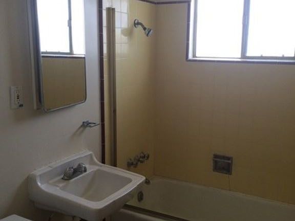 5th image of 280 Tognazzini Ave APT C
