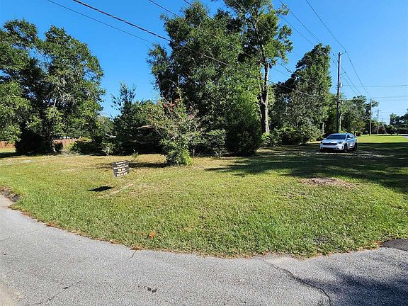 3rd image of 7650 Tippin Ave