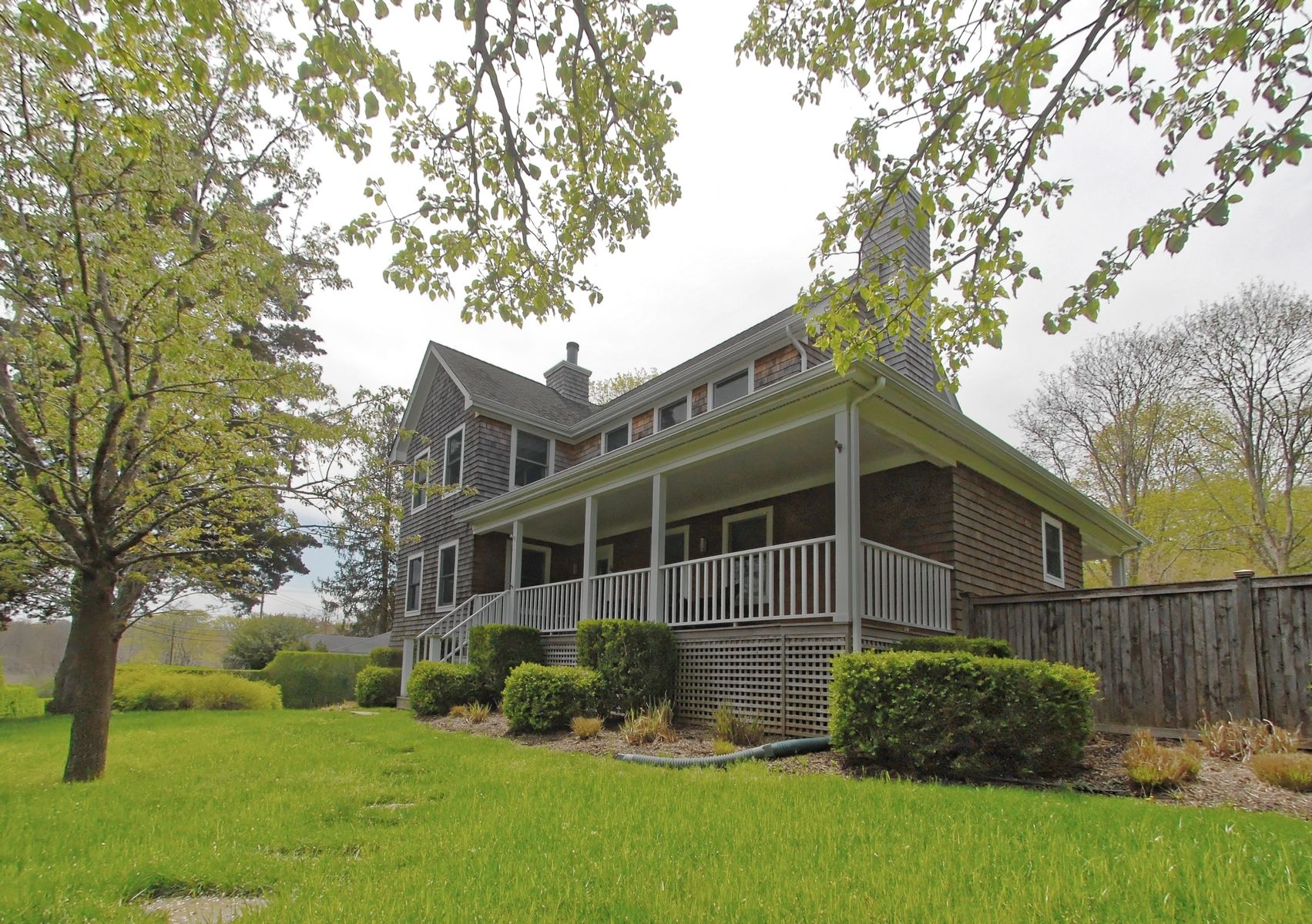 45 New York Ave, Shelter Island, NY 11964 Out East