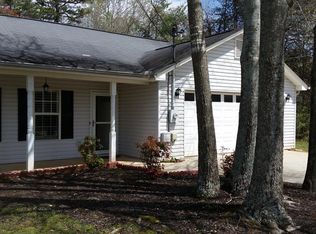 6024 Hulsey Rd, Clermont, GA 30527