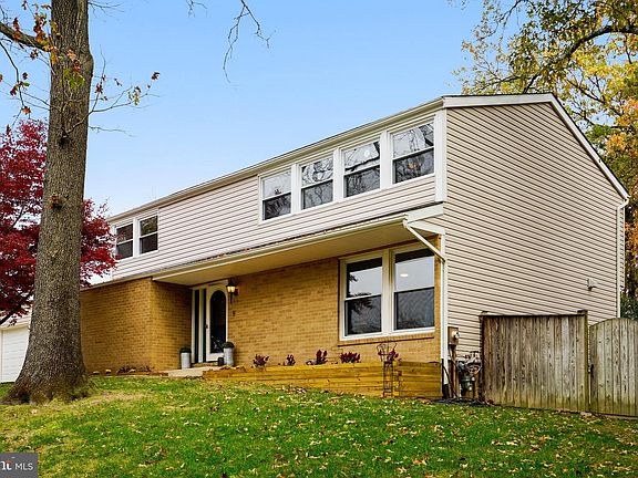 2nd image of 741 Neath Ln