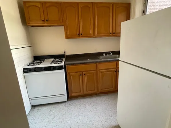 45-34 47th Street 4H image 3 of 4