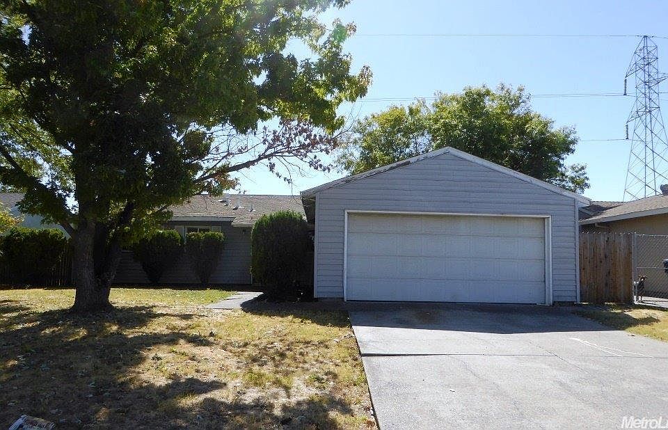 1st image of 7793 Laramore Way