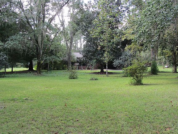 5th image of 11475 119th Dr