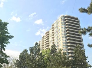 1 Greystone Walk Dr, Toronto, ON M1K5J3