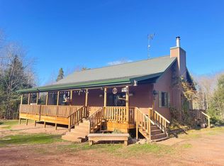 230 Halverson Rd, Skandia, MI 49885