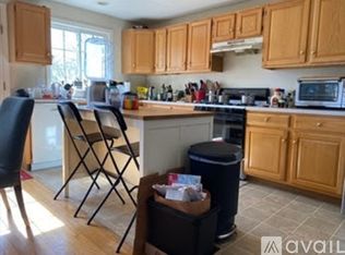 8 French St, Watertown, MA 02472
