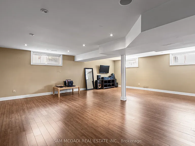 1486 Orchard Haven Rdg — Photo 32