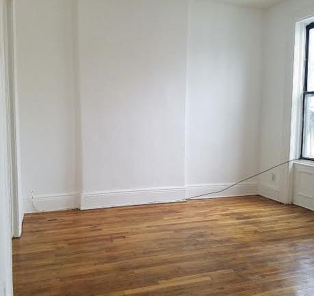 5th image of 504 Flatbush Ave APT 2F