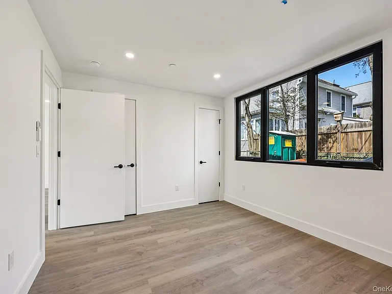 325 Manville #102 — Photo 23