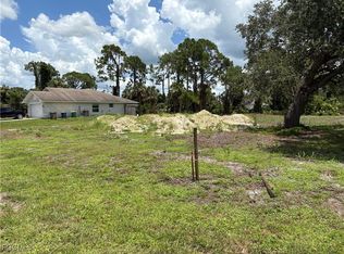 3738 Kemper St, Fort Myers, FL 33905