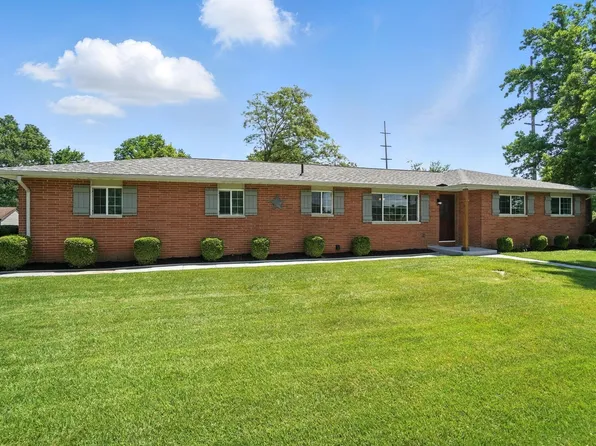 5100 Southern Grove Dr, Grove City, OH 43123