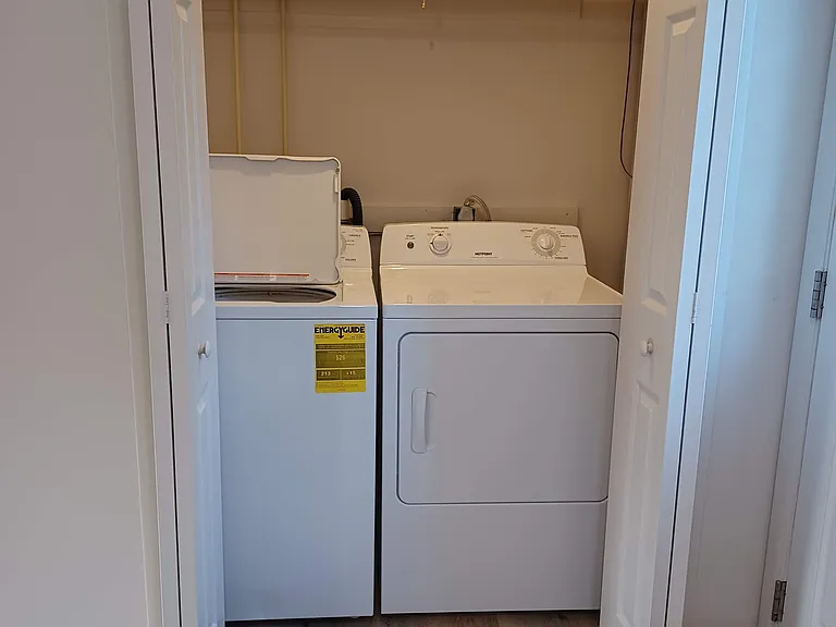 225 W Coover St #8 — Photo 3
