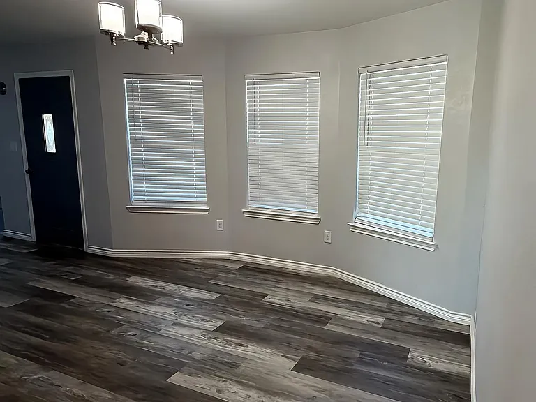 119 La Paloma Dr — Photo 8