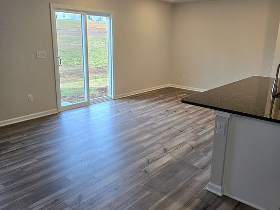 4th image of 10342 Chatham Run Ln
