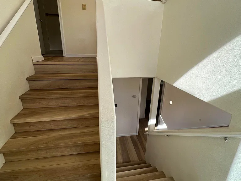 1004 SE 123rd Ave — Photo 4