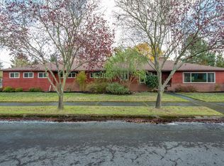 4825 NE Roselawn St, Portland, OR 97218