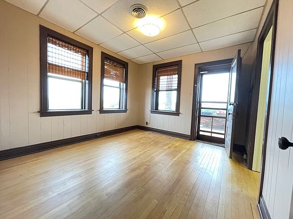 4th image of 1 S Minnesota St #5
