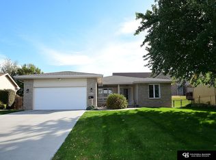 2207 N 150th Ave, Omaha, NE 68116