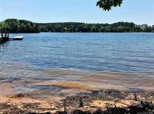 682 Stonemarker Rd, Mooresville, NC 28117