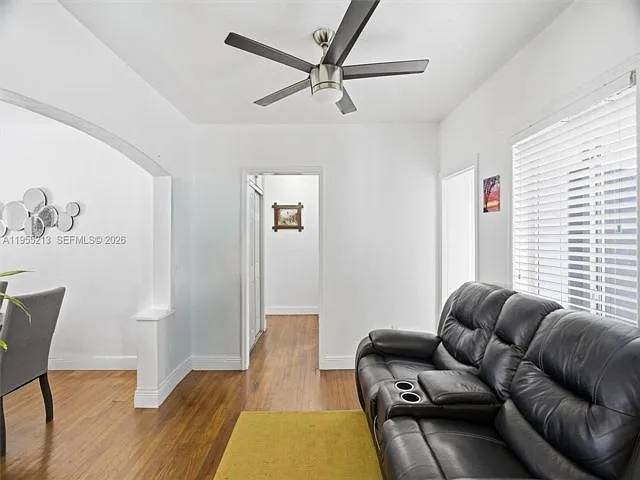104 SW 40th Ave — Photo 20