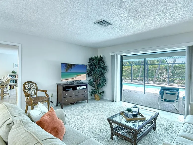 710 Treasure Boat Way — Photo 18