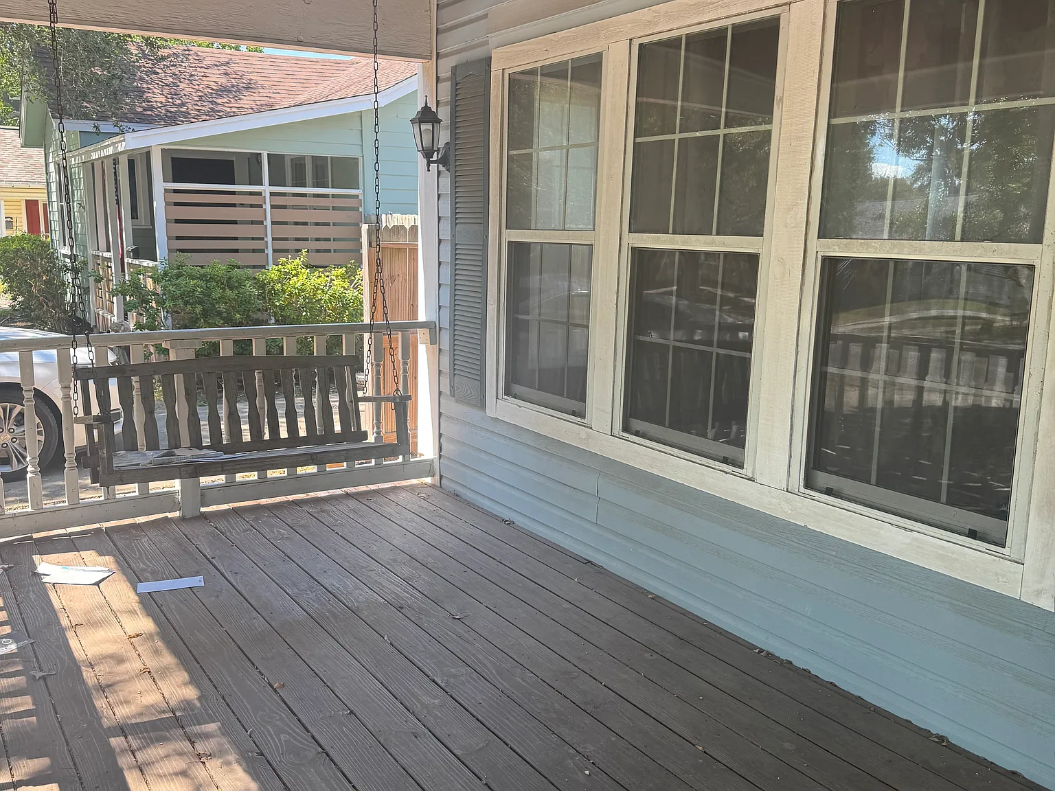 3 bed, $2,400 — Photo 2