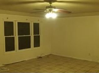 921 Hoffman Ave, Long Beach, CA 90813