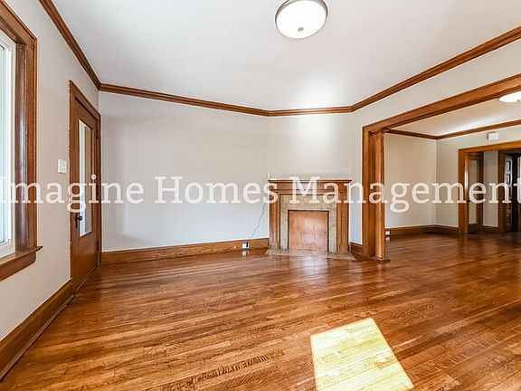 4th image of 1479 Northland Ave