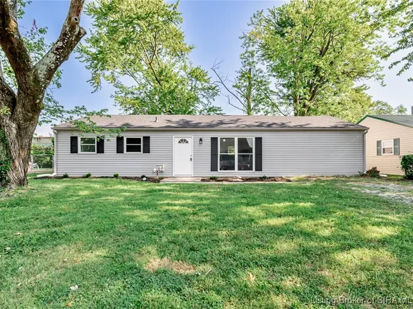 1050 RHONDA Drive, Jeffersonville, IN 47130