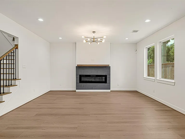 3613 Gano St — Photo 5