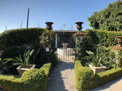 4451 Campbell Dr, Los Angeles, CA, 90066