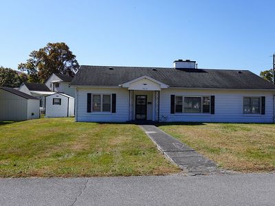 525 Sinasta Dr, Erwin, TN, 37650