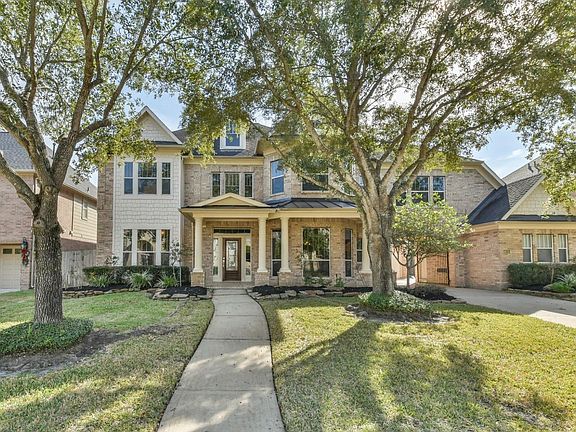 2nd image of 16315 Mahogany Crest Dr