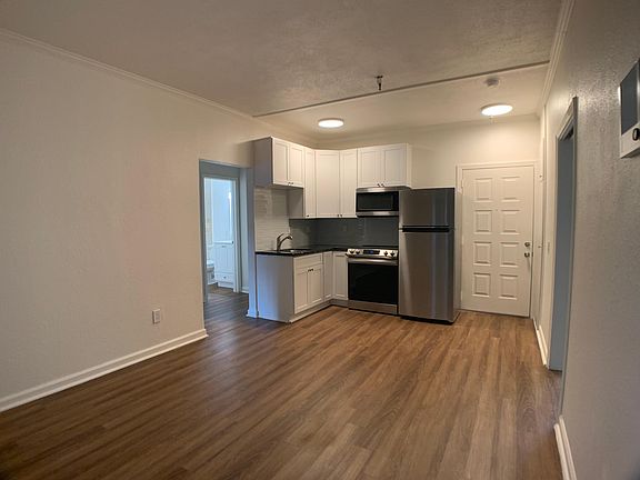 3rd image of 3796 Alabama St Unit A9