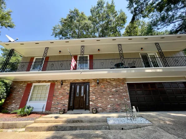 1804 7th St N, Columbus, MS 39701