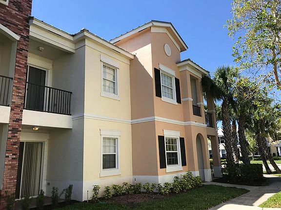 3rd image of 10520 SW Stephanie Way #2212