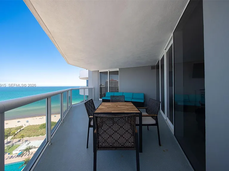 6301 Collins Ave #1708 — Photo 39