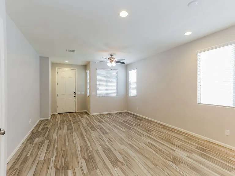 7414 E Onza Ave — Photo 6