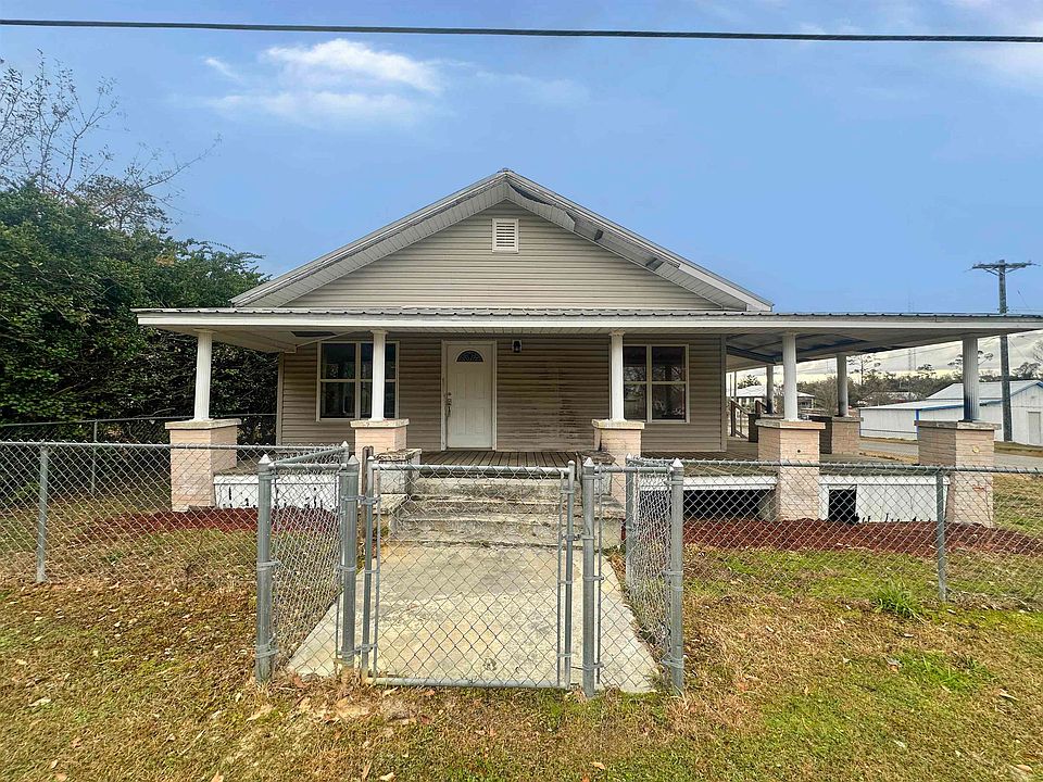 1st image of 20560 NW Folsom Ave