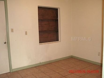 5th image of 216 E Edgewood Dr