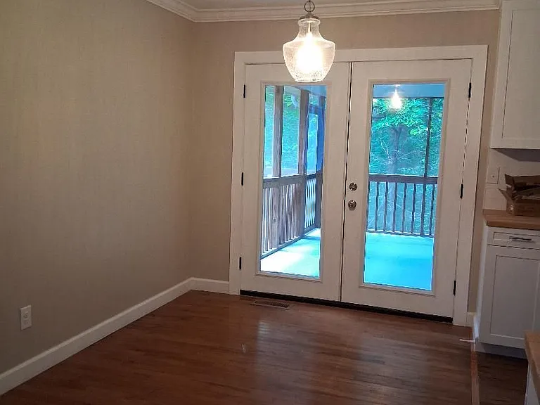 1305 Sun Cir — Photo 3