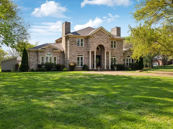 604 Adelynn Ct S, Franklin, TN 37064