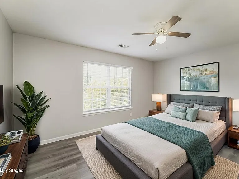 6913 Seney Dr — Photo 11